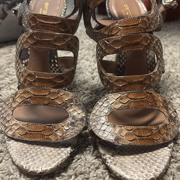 Sergio Rossi Python Italian Leather Pumps π - Picture 14 of 16